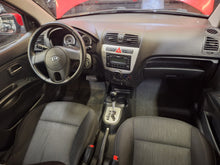 Afbeelding in Gallery-weergave laden, Kia Picanto 1.1 Essence Automatique 10 / 2010
