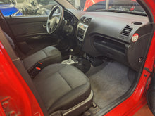 Afbeelding in Gallery-weergave laden, Kia Picanto 1.1 Essence Automatique 10 / 2010