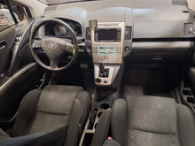 Load image into Gallery viewer, Toyota Corolla Verso 1.8 Essence 7 Places Automatique 03 / 2007