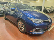 Charger l'image dans la galerie, Toyota Auris 1.2 Essence Manuelle 11 / 2015
