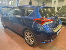 Charger l'image dans la galerie, Toyota Auris 1.2 Essence Manuelle 11 / 2015