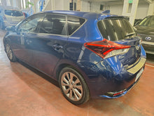 Charger l'image dans la galerie, Toyota Auris 1.2 Essence Manuelle 11 / 2015