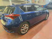 Charger l'image dans la galerie, Toyota Auris 1.2 Essence Manuelle 11 / 2015