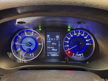 Afbeelding in Gallery-weergave laden, Toyota Hilux 2.4 Diesel Automatique 09 / 2016