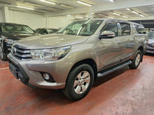 Afbeelding in Gallery-weergave laden, Toyota Hilux 2.4 Diesel Automatique 09 / 2016