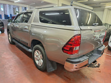 Afbeelding in Gallery-weergave laden, Toyota Hilux 2.4 Diesel Automatique 09 / 2016