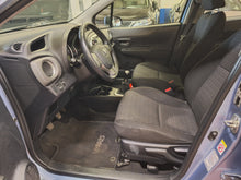Charger l'image dans la galerie, Toyota Yaris 1.0 Essence Manuelle 06 / 2014
