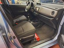 Charger l'image dans la galerie, Toyota Yaris 1.0 Essence Manuelle 06 / 2014