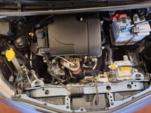 Charger l'image dans la galerie, Toyota Yaris 1.0 Essence Manuelle 06 / 2014