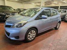 Charger l'image dans la galerie, Toyota Yaris 1.0 Essence Manuelle 06 / 2014