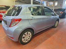 Charger l'image dans la galerie, Toyota Yaris 1.0 Essence Manuelle 06 / 2014
