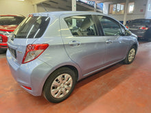 Charger l'image dans la galerie, Toyota Yaris 1.0 Essence Manuelle 06 / 2014