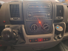 Charger l'image dans la galerie, Fiat Ducato MotorHome - 2.3 Diesel Manuelle 12 / 2011