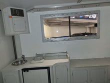 Charger l'image dans la galerie, Fiat Ducato MotorHome - 2.3 Diesel Manuelle 12 / 2011
