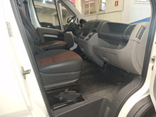 Charger l'image dans la galerie, Fiat Ducato MotorHome - 2.3 Diesel Manuelle 12 / 2011