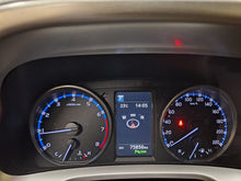 Afbeelding in Gallery-weergave laden, Toyota Rav4 2.0 Essence 4x4 Automatique 11 / 2016