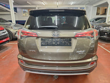 Afbeelding in Gallery-weergave laden, Toyota Rav4 2.0 Essence 4x4 Automatique 11 / 2016