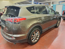 Afbeelding in Gallery-weergave laden, Toyota Rav4 2.0 Essence 4x4 Automatique 11 / 2016