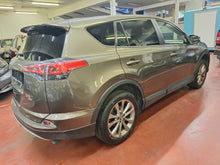 Afbeelding in Gallery-weergave laden, Toyota Rav4 2.0 Essence 4x4 Automatique 11 / 2016