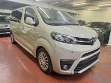 Load image into Gallery viewer, Toyota Proace Verso 8 Places 1.6 Diesel Automatique 03 / 2017