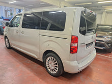 Load image into Gallery viewer, Toyota Proace Verso 8 Places 1.6 Diesel Automatique 03 / 2017