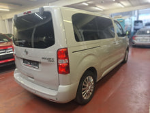 Load image into Gallery viewer, Toyota Proace Verso 8 Places 1.6 Diesel Automatique 03 / 2017
