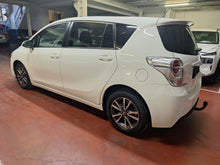 Load image into Gallery viewer, Toyota Verso 1.8 Essence Automatique 11 / 2013