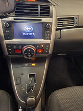 Load image into Gallery viewer, Toyota Verso 1.8 Essence Automatique 11 / 2013