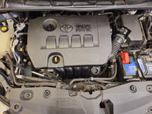 Afbeelding in Gallery-weergave laden, Toyota Avensis 1.8 Essence Automatique 07 / 2012