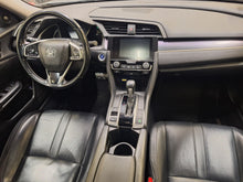 Charger l'image dans la galerie, Honda Civic 1.5 Essence Automatique 08 / 2017