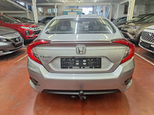 Charger l'image dans la galerie, Honda Civic 1.5 Essence Automatique 08 / 2017
