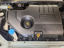 Load image into Gallery viewer, Land Rover Discovery Sport 2.0 Diesel Automatique  10 / 2015