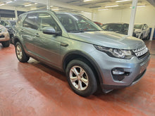 Load image into Gallery viewer, Land Rover Discovery Sport 2.0 Diesel Automatique  10 / 2015