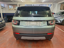 Load image into Gallery viewer, Land Rover Discovery Sport 2.0 Diesel Automatique  10 / 2015