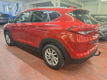 Charger l'image dans la galerie, Hyundai Tucson 1.7 Diesel Automatique 05 / 2017