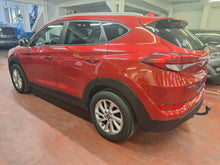 Charger l'image dans la galerie, Hyundai Tucson 1.7 Diesel Automatique 05 / 2017