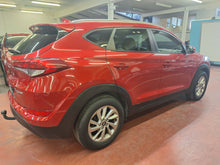 Charger l'image dans la galerie, Hyundai Tucson 1.7 Diesel Automatique 05 / 2017