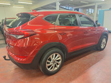 Charger l'image dans la galerie, Hyundai Tucson 1.7 Diesel Automatique 05 / 2017