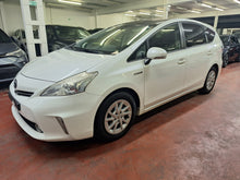 Charger l'image dans la galerie, Toyota Prius+ 7 Places 1.8 Hybride Automatique 12 / 2013