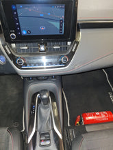 Load image into Gallery viewer, Toyota Corolla 2.0 Hybride Automatique 04 / 2022