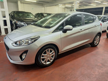 Load image into Gallery viewer, Ford Fiesta 1.0 Essence Manuelle 02 / 2018