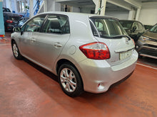 Charger l'image dans la galerie, Toyota Auris 1.3 Essence Manuelle 07 / 2012