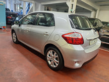 Charger l'image dans la galerie, Toyota Auris 1.3 Essence Manuelle 07 / 2012