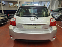 Charger l'image dans la galerie, Toyota Auris 1.3 Essence Manuelle 07 / 2012