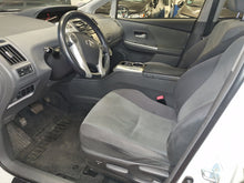 Load image into Gallery viewer, Toyota Prius + 7 Places 1.8 Hybride Automatqiue 05 / 2013