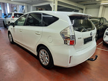 Load image into Gallery viewer, Toyota Prius + 7 Places 1.8 Hybride Automatqiue 05 / 2013