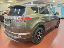 Charger l'image dans la galerie, Toyota Rav4 2.0 Essence 4x4 Manuelle 03 / 2016