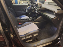 Charger l'image dans la galerie, Peugeot 208 GT 1.2 Essence Automatique 02 / 2021