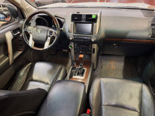 Charger l'image dans la galerie, Toyota Land Cruiser 3.0 Diesel Automatique 05 / 2010