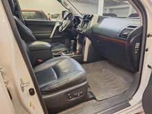 Charger l'image dans la galerie, Toyota Land Cruiser 3.0 Diesel Automatique 05 / 2010